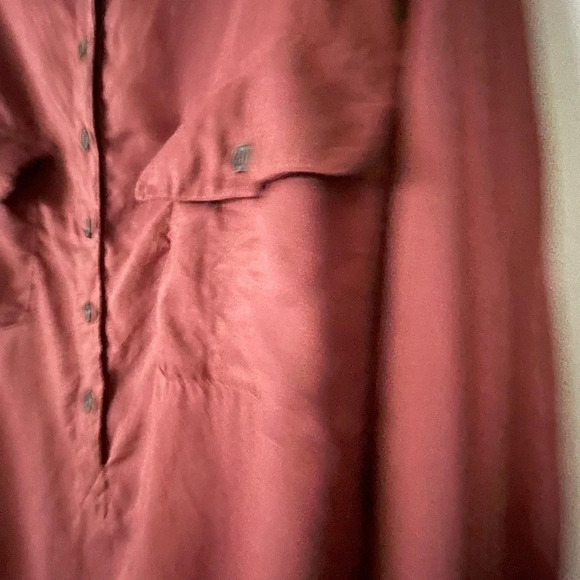 Peruvian Connection Lightweight Brown Blouse Top Roll Tab Sleeves Pockets Size M - Picture 2 of 10